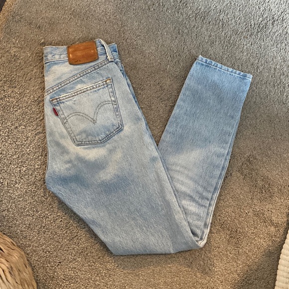 Levi’s 501 - Picture 1 of 4